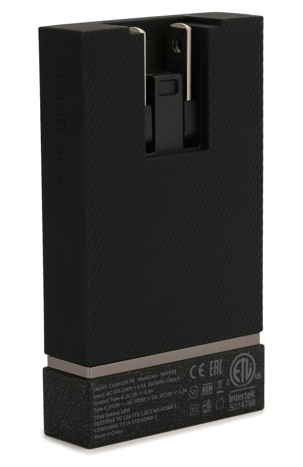 Сетевое зарядное устройство smart charger usb-a/usb-c NATIVE UNION серого цвета по цене 5390 руб., арт. SMART-PD-GRY-INT | Фото 3 Сетевое зарядное устройство smart charger usb-a/usb-c NATIVE UNION серого цвета, арт. SMART-PD-GRY-INT | Фото 3