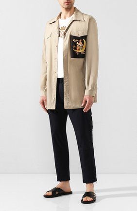 Мужские кожаные шлепанцы VERSACE черного цвета по цене 35950 руб., арт. DSU7871/D4VFC | Фото 2 Мужские кожаные шлепанцы VERSACE черного цвета, арт. DSU7871/D4VFC | Фото 2