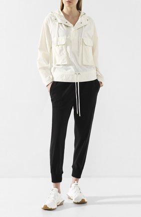 Женская анорак reebok x victoria beckham REEBOK белого цвета по цене 15400 руб., арт. GF8022 | Фото 2 Женская анорак reebok x victoria beckham REEBOK белого цвета, арт. GF8022 | Фото 2