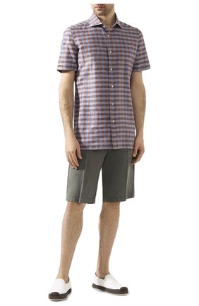 Мужские льняные шорты CORNELIANI хаки цвета по цене 24300 руб., арт. 854EX6-0120184/00 | Фото 2 Мужские льняные шорты CORNELIANI хаки цвета, арт. 854EX6-0120184/00 | Фото 2