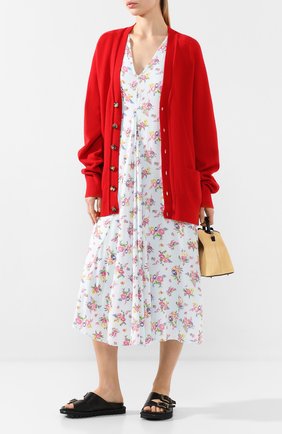 Женский кашемировый кардиган EXTREME CASHMERE красного цвета по цене 45350 руб., арт. 117/CARDIGAN | Фото 2 Женский кашемировый кардиган EXTREME CASHMERE красного цвета, арт. 117/CARDIGAN | Фото 2