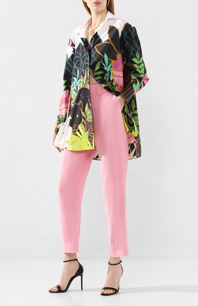 Женские брюки из вискозы BALMAIN розового цвета по цене 120500 руб., арт. TF05172/V089 | Фото 2 Женские брюки из вискозы BALMAIN розового цвета, арт. TF05172/V089 | Фото 2 (Материал подклада: Вискоза; Длина (брюки, джинсы): Стандартные; Женское Кросс-КТ: Брюки-одежда; Случай: Формальный; Силуэт Ж (брюки и джинсы): Прямые; Материал внешний: Вискоза)