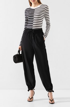 Женская лонгслив из смеси вискозы и льна ALEXANDERWANG.T черно-белого цвета по цене 17400 руб., арт. 4CC1201084 | Фото 2 Женская лонгслив из смеси вискозы и льна ALEXANDERWANG.T черно-белого цвета, арт. 4CC1201084 | Фото 2