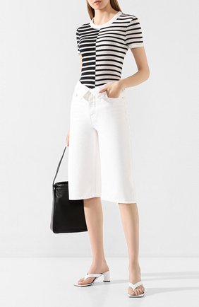 Женские джинсовые шорты DENIM X ALEXANDER WANG белого цвета по цене 42400 руб., арт. 4DC1204686 | Фото 2 Женские джинсовые шорты DENIM X ALEXANDER WANG белого цвета, арт. 4DC1204686 | Фото 2