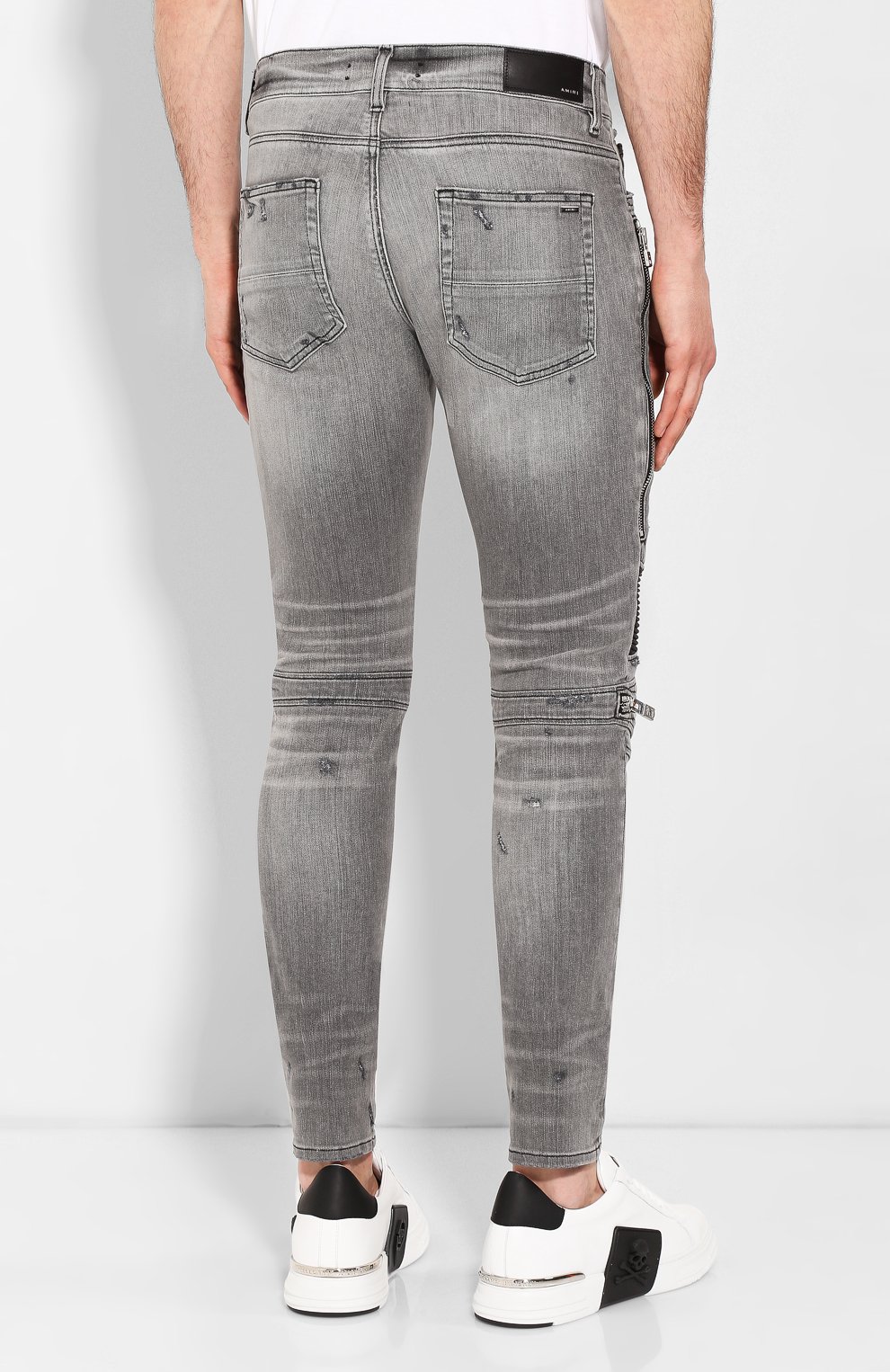 Мужские серые джинсы AMIRI — купить за 126500 руб. в интернет-магазине ...