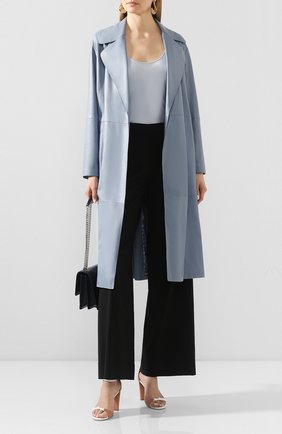 Женская шелковый топ GIORGIO ARMANI голубого цвета по цене 52800 руб., арт. 0SHCKZ32/TZ487 | Фото 2 Женская шелковый топ GIORGIO ARMANI голубого цвета, арт. 0SHCKZ32/TZ487 | Фото 2