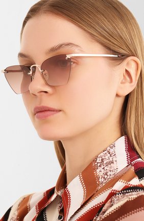 Женские солнцезащитные очки LE SPECS LUXE коричневого цвета по цене 12450 руб., арт. PIT ST0P/1901423 | Фото 2 Женские солнцезащитные очки LE SPECS LUXE коричневого цвета, арт. PIT ST0P/1901423 | Фото 2