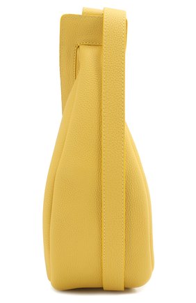 Женская сумка banana THE ROW желтого цвета по цене 141500 руб., арт. W1197L129 | Фото 5 Женская сумка banana THE ROW желтого цвета, арт. W1197L129 | Фото 5 (Сумки-технические: Сумки через плечо; Размер: medium; Материал: Натуральная кожа; Ремень/цепочка: На ремешке)
