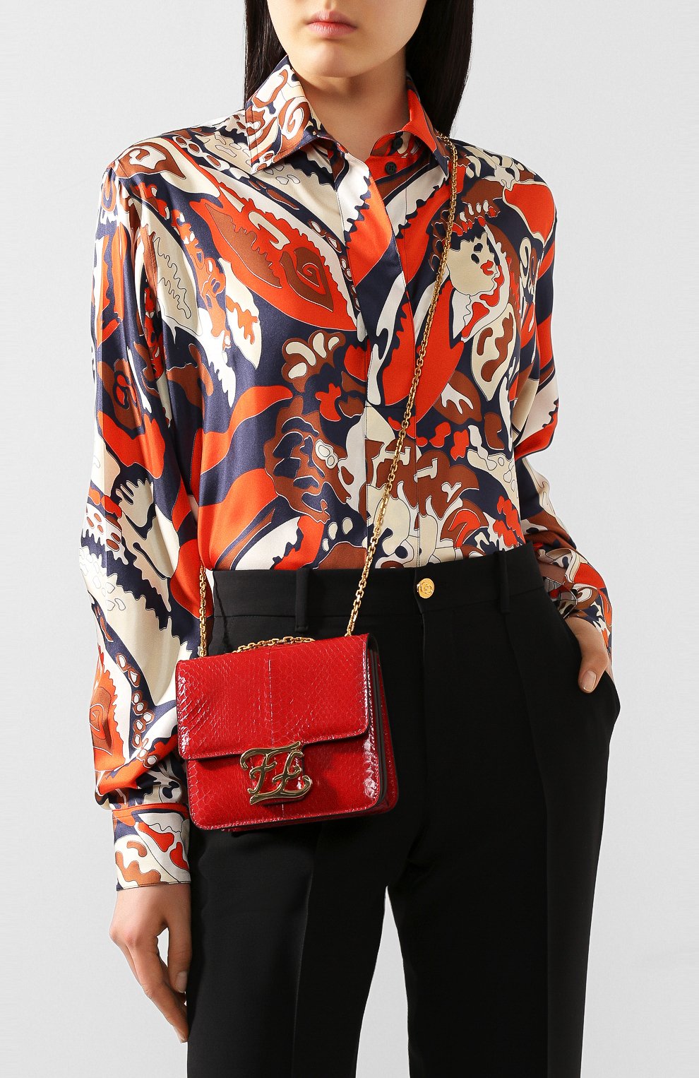 Женская сумка karligraphy FENDI красного цвета по цене 215000 руб., арт. 8BT317 A9P0 | Фото 2 Женская сумка karligraphy FENDI красного цвета, арт. 8BT317 A9P0 | Фото 2