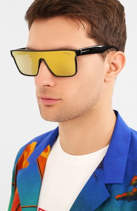 Мужские солнцезащитные очки TOM FORD черного цвета по цене 27550 руб., арт. TF709 | Фото 2 Мужские солнцезащитные очки TOM FORD черного цвета, арт. TF709 | Фото 2