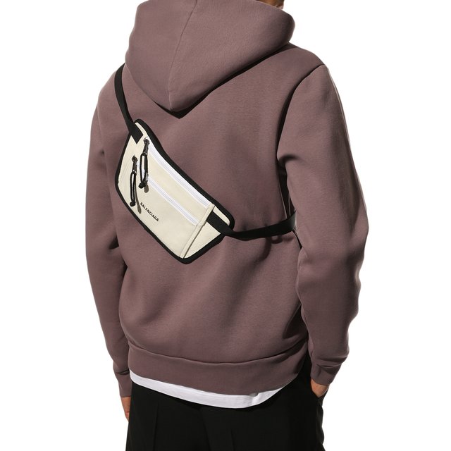 фото Кожаная поясная сумка balenciaga