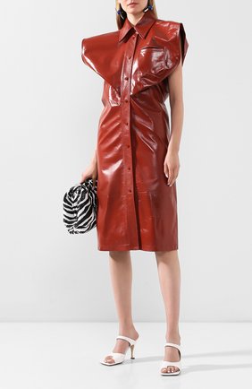 Женское кожаное платье BOTTEGA VENETA коричневого цвета по цене 245500 руб., арт. 618440/VKLC0 | Фото 2 Женское кожаное платье BOTTEGA VENETA коричневого цвета, арт. 618440/VKLC0 | Фото 2