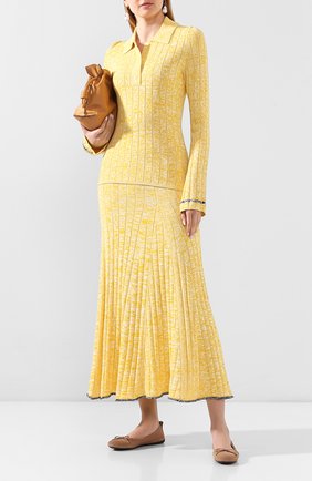 Женские замшевые балетки TOD’S бежевого цвета по цене 28700 руб., арт. XXW12C0CJ10HR0 | Фото 2 Женские замшевые балетки TOD’S бежевого цвета, арт. XXW12C0CJ10HR0 | Фото 2