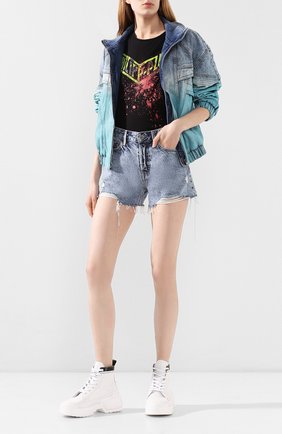 Женская хлопковая футболка PHILIPP PLEIN черного цвета по цене 24915 руб., арт. P20C WTK1938 PTE003N | Фото 2 Женская хлопковая футболка PHILIPP PLEIN черного цвета, арт. P20C WTK1938 PTE003N | Фото 2