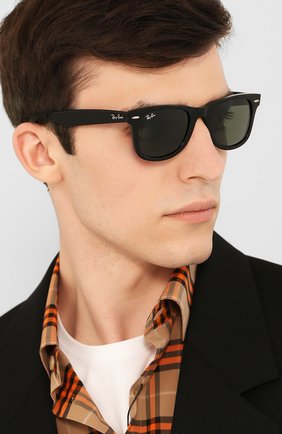 Женские солнцезащитные очки RAY-BAN черного цвета по цене 0 руб., арт. 4340-601 | Фото 3 Женские солнцезащитные очки RAY-BAN черного цвета, арт. 4340-601 | Фото 3 (Кросс-КТ: С/з-унисекс; Региональные ограничения белый список (Axapta Mercury): RU; Тип очков: С/з; Оптика Гендер: оптика-унисекс; Очки форма: Прямоугольные)
