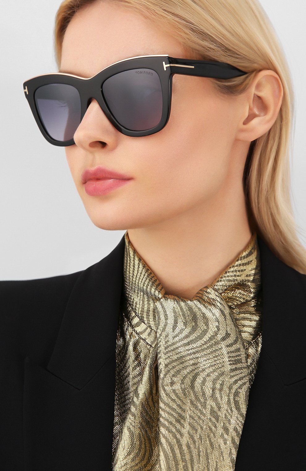 Женские солнцезащитные очки TOM FORD черного цвета по цене 23950 руб., арт. TF685 01C | Фото 2 Женские солнцезащитные очки TOM FORD черного цвета, арт. TF685 01C | Фото 2