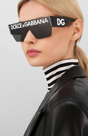 Женские солнцезащитные очки DOLCE & GABBANA черного цвета по цене 23700 руб., арт. 2233-01/87 | Фото 2 Женские солнцезащитные очки DOLCE & GABBANA черного цвета, арт. 2233-01/87 | Фото 2