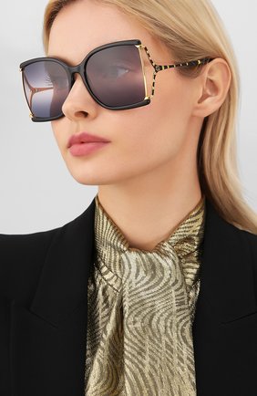 Женские солнцезащитные очки GUCCI черного цвета по цене 32500 руб., арт. GG0592S 002 | Фото 2 Женские солнцезащитные очки GUCCI черного цвета, арт. GG0592S 002 | Фото 2