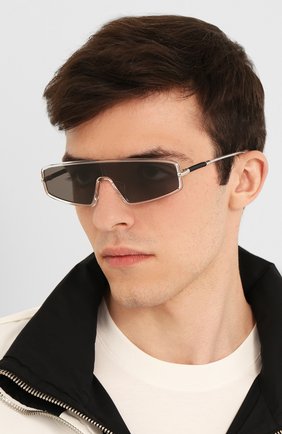 Женские солнцезащитные очки DIOR черного цвета по цене 31100 руб., арт. DI0RMERCURE 900 2K | Фото 3 Женские солнцезащитные очки DIOR черного цвета, арт. DI0RMERCURE 900 2K | Фото 3