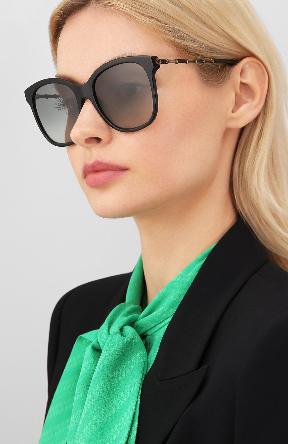 Женские солнцезащитные очки GUCCI черного цвета по цене 24300 руб., арт. GG0654S 001 | Фото 2 Женские солнцезащитные очки GUCCI черного цвета, арт. GG0654S 001 | Фото 2