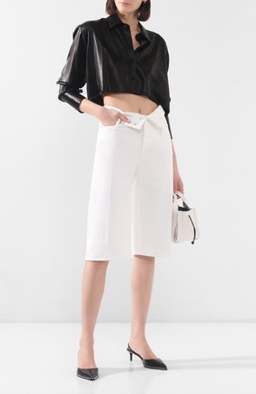 Женские джинсовые шорты ALEXANDERWANG.T белого цвета по цене 46550 руб., арт. 4DC1204686 | Фото 2 Женские джинсовые шорты ALEXANDERWANG.T белого цвета, арт. 4DC1204686 | Фото 2