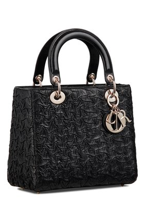 Женская сумка lady dior medium DIOR черного цвета по цене 370000 руб., арт. M0565OPGOM911 | Фото 2 Женская сумка lady dior medium DIOR черного цвета, арт. M0565OPGOM911 | Фото 2