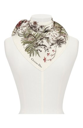 Женский шелковый платок le jardin sauvage DIOR белого цвета по цене 14800 руб., арт. 02JAS055I602C086 | Фото 1 Женский шелковый платок le jardin sauvage DIOR белого цвета, арт. 02JAS055I602C086 | Фото 1