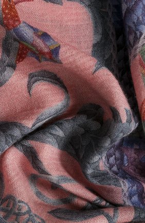 Женский платок lemur in pink KIRILL OVCHINNIKOV розового цвета по цене 28600 руб., арт. 135\Lpk | Фото 2 Женский платок lemur in pink KIRILL OVCHINNIKOV розового цвета, арт. 135\Lpk | Фото 2