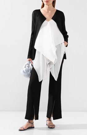 Женский кардиган ISSEY MIYAKE черного цвета по цене 29650 руб., арт. PP06-J0182 | Фото 2 Женский кардиган ISSEY MIYAKE черного цвета, арт. PP06-J0182 | Фото 2