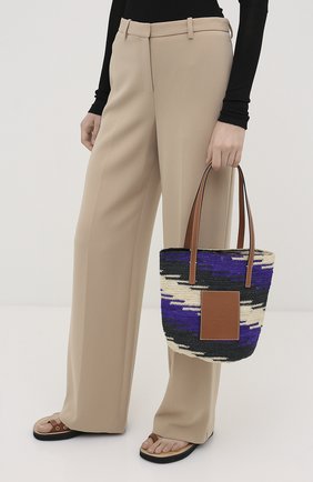 Женская сумка-шопер loewe x paula's ibiza LOEWE разноцветного цвета по цене 32750 руб., арт. A223100X02 | Фото 2 Женская сумка-шопер loewe x paula's ibiza LOEWE разноцветного цвета, арт. A223100X02 | Фото 2