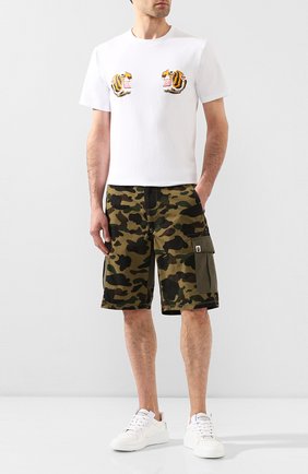 Мужская хлопковая футболка BAPE белого цвета по цене 8695 руб., арт. 1G30110069 | Фото 2 Мужская хлопковая футболка BAPE белого цвета, арт. 1G30110069 | Фото 2
