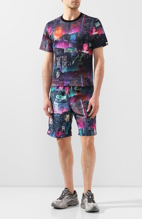 Мужская футболка BAPE разноцветного цвета по цене 12850 руб., арт. 1G30109013 | Фото 2 Мужская футболка BAPE разноцветного цвета, арт. 1G30109013 | Фото 2