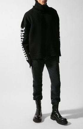 Мужской хлопковый свитер VETEMENTS черного цвета по цене 116500 руб., арт. UAH21KN052/1254 | Фото 1 Мужской хлопковый свитер VETEMENTS черного цвета, арт. UAH21KN052/1254 | Фото 1