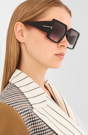 Мужские солнцезащитные очки TOM FORD черного цвета по цене 27950 руб., арт. TF790 | Фото 2 Мужские солнцезащитные очки TOM FORD черного цвета, арт. TF790 | Фото 2