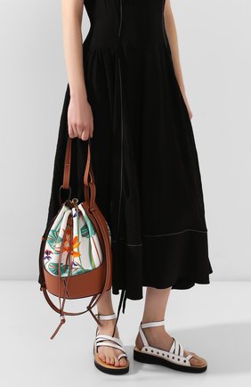 Женская сумка balloon medium loewe x paula's ibiza LOEWE разноцветного цвета по цене 192500 руб., арт. A710AC3X05 | Фото 2 Женская сумка balloon medium loewe x paula's ibiza LOEWE разноцветного цвета, арт. A710AC3X05 | Фото 2