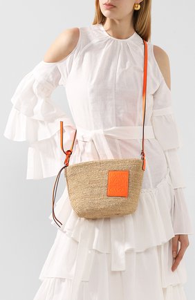 Женская сумка pochette loewe x paula's ibiza LOEWE оранжевого цвета по цене 45050 руб., арт. A689W10X03 | Фото 2 Женская сумка pochette loewe x paula's ibiza LOEWE оранжевого цвета, арт. A689W10X03 | Фото 2