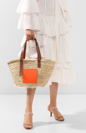 Женская сумка basket loewe x paula's ibiza LOEWE оранжевого цвета по цене 31550 руб., арт. A223S92X01 | Фото 2 Женская сумка basket loewe x paula's ibiza LOEWE оранжевого цвета, арт. A223S92X01 | Фото 2