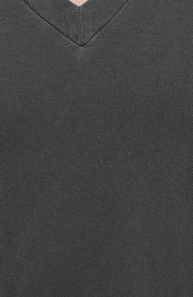 Мужская хлопковая футболка JAMES PERSE хаки цвета, арт. MLJ3352 | Фото 5 (Принт: Без принта; Рукава: Короткие; Длина (для топов): Стандартные; Мужское Кросс-КТ: Футболка-одежда; Материал внешний: Хлопок; Стили: Кэжуэл)