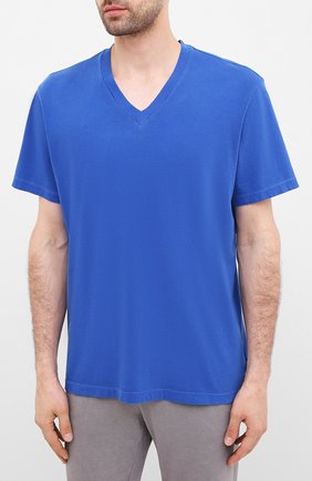 Мужская хлопковая футболка JAMES PERSE синего цвета, арт. MLJ3352 | Фото 3 (Принт: Без принта; Рукава: Короткие; Длина (для топов): Стандартные; Мужское Кросс-КТ: Футболка-одежда; Материал внешний: Хлопок; Стили: Кэжуэл)