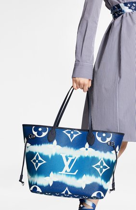 Женская сумка-шопер neverfull mm LOUIS VUITTON синего цвета по цене 152000 руб., арт. M45128 | Фото 2 Женская сумка-шопер neverfull mm LOUIS VUITTON синего цвета, арт. M45128 | Фото 2