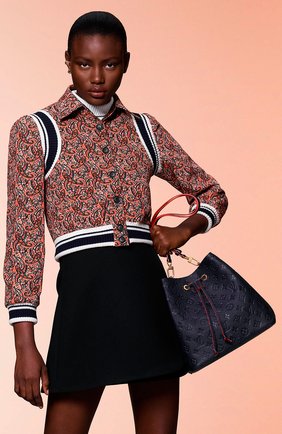 Женская сумка neonoe mm LOUIS VUITTON темно-синего цвета по цене 182000 руб., арт. M45306 | Фото 2 Женская сумка neonoe mm LOUIS VUITTON темно-синего цвета, арт. M45306 | Фото 2