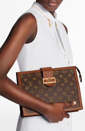 Женский клатч dauphine LOUIS VUITTON коричневого цвета по цене 113000 руб., арт. M69184 | Фото 2 Женский клатч dauphine LOUIS VUITTON коричневого цвета, арт. M69184 | Фото 2