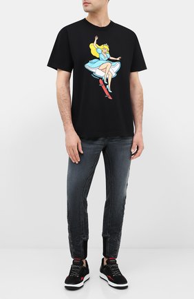 Мужская хлопковая футболка DOM REBEL черного цвета по цене 9740 руб., арт. SKATE/B0X T-SHIRT | Фото 2 Мужская хлопковая футболка DOM REBEL черного цвета, арт. SKATE/B0X T-SHIRT | Фото 2