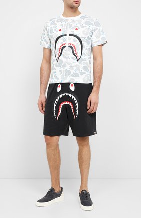 Мужская хлопковая футболка BAPE белого цвета по цене 14900 руб., арт. 1G30109006 | Фото 2 Мужская хлопковая футболка BAPE белого цвета, арт. 1G30109006 | Фото 2