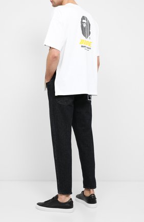 Мужская хлопковая футболка BAPE белого цвета по цене 10350 руб., арт. 1F20111023 | Фото 2 Мужская хлопковая футболка BAPE белого цвета, арт. 1F20111023 | Фото 2
