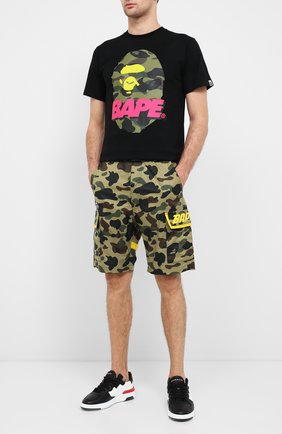 Мужская хлопковая футболка BAPE черного цвета по цене 6995 руб., арт. 1F20110096 | Фото 2 Мужская хлопковая футболка BAPE черного цвета, арт. 1F20110096 | Фото 2
