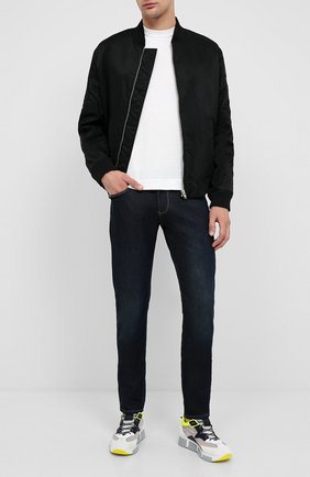 Мужские джинсы EMPORIO ARMANI синего цвета по цене 15850 руб., арт. 6H1J06/1DH9Z | Фото 2 Мужские джинсы EMPORIO ARMANI синего цвета, арт. 6H1J06/1DH9Z | Фото 2