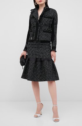 Женские текстильные босоножки reon 100 JIMMY CHOO серебряного цвета по цене 59950 руб., арт. RE0N 100/XGC | Фото 2 Женские текстильные босоножки reon 100 JIMMY CHOO серебряного цвета, арт. RE0N 100/XGC | Фото 2