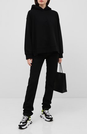 Женские комбинированные кроссовки MSGM черно-белого цвета по цене 22800 руб., арт. 2841MDS7001 140 | Фото 2 Женские комбинированные кроссовки MSGM черно-белого цвета, арт. 2841MDS7001 140 | Фото 2