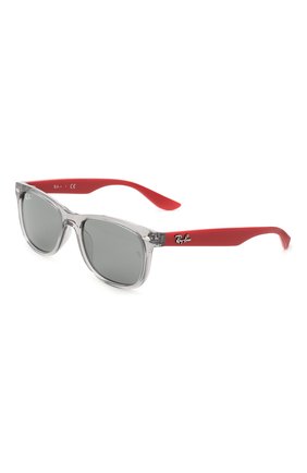 Детские солнцезащитные очки RAY-BAN серого цвета по цене 6600 руб., арт. 9052S-70636G | Фото 1 Детские солнцезащитные очки RAY-BAN серого цвета, арт. 9052S-70636G | Фото 1